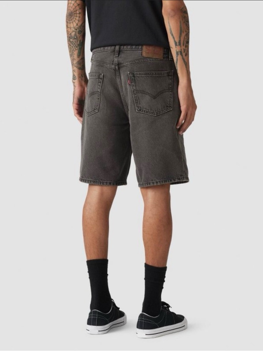 Levi's• Men's 454™ Relaxed Fit 10" Shorts 30
LIKE NEW